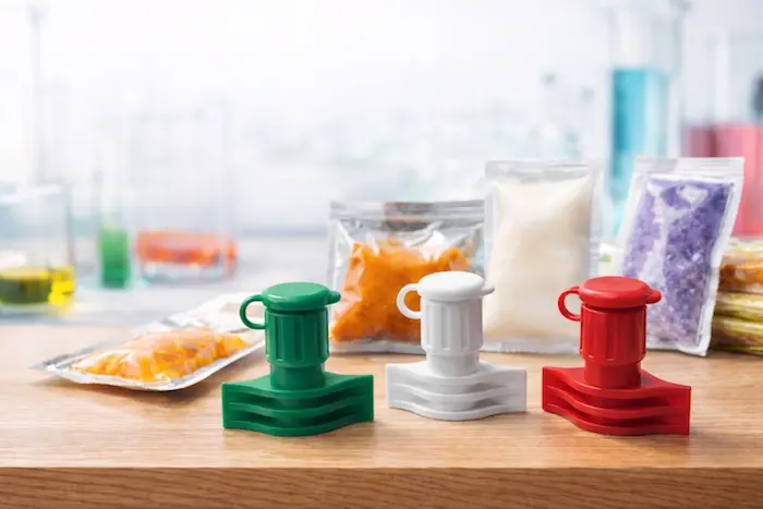 Válvulas monomaterial en sachets: una ventaja competitiva que va más allá del empaque
